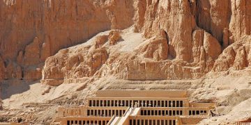 وادي الملوك اكتشف سرّ أسرار الملوك الفراعنة في مقبرتهم الجميلة