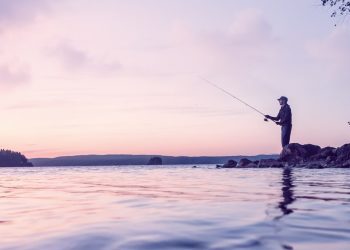 صيد الأسماك في النيل في الشتاء